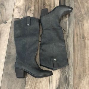 Esmeralda faux western boots